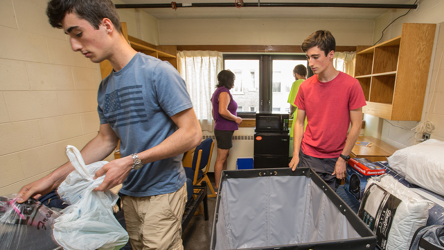Residence Hall Movein MSOE