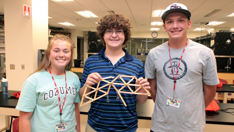 Explore STEM through MSOE’s Summer Programs News MSOE
